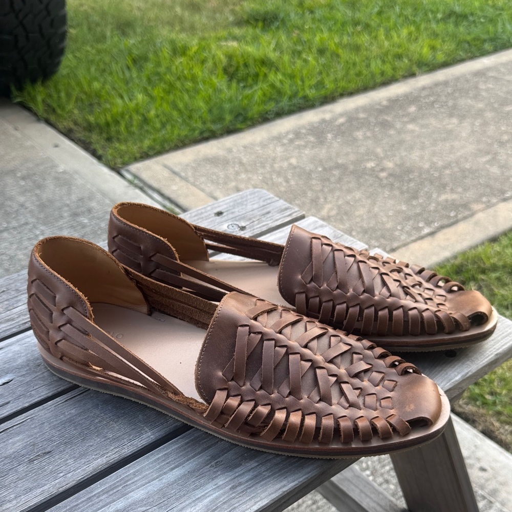 Nisolo Men's Tan Leather Woven Loafers